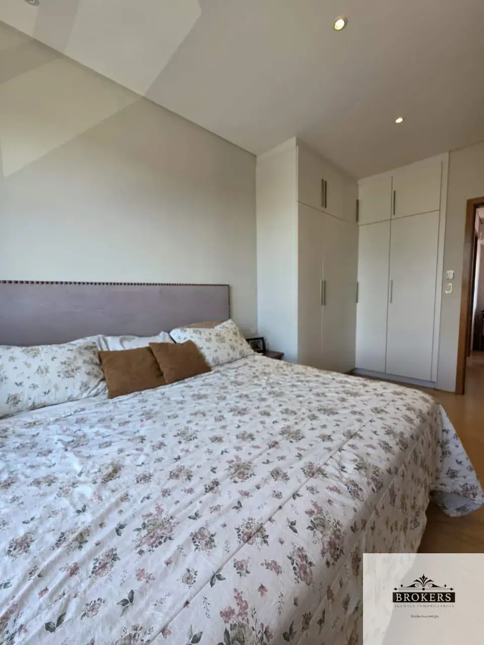 Casa de 2 quartos à Venda em San Jorge, Assunção - Image 13