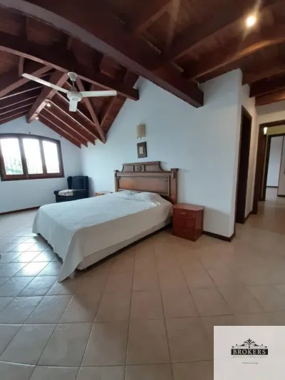 4-Bedroom House for Sale in Los Laureles, Lambaré