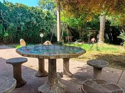 Casa de 3 dormitorios en Venta en Buceo, Montevideo