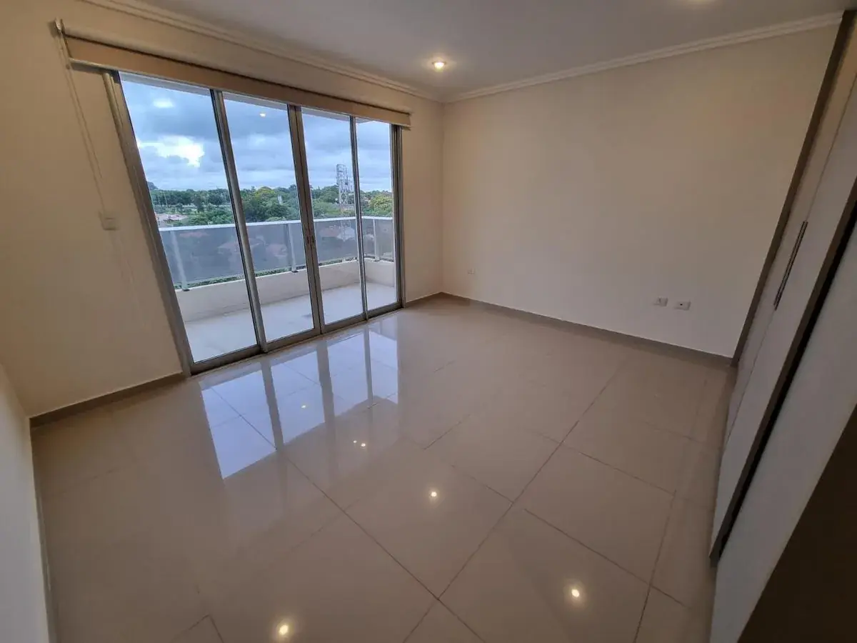 Apartamento de 3 quartos à venda em Carmelitas, Assunção - Image 19