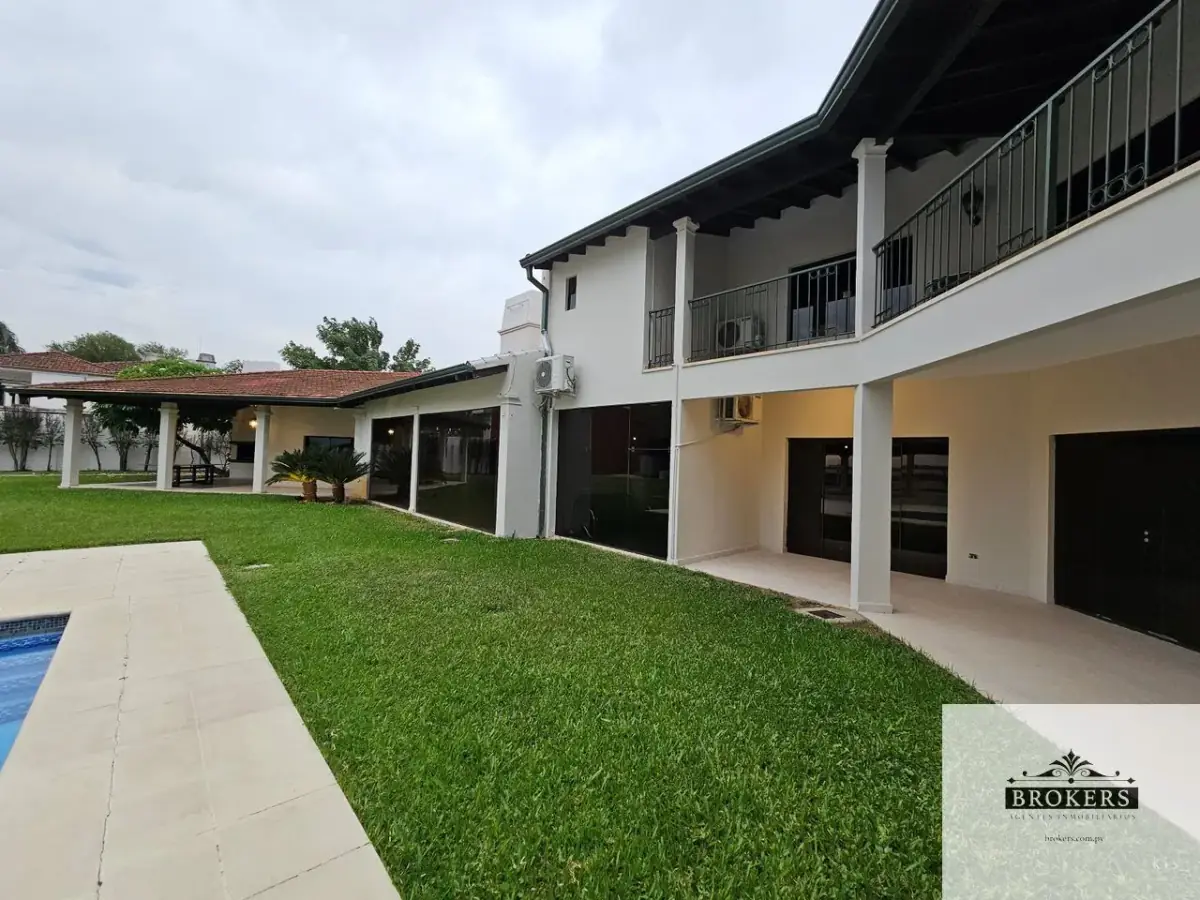 Casa de 5 dormitorios en Venta en Itá Enramada, Asunción - Image 17