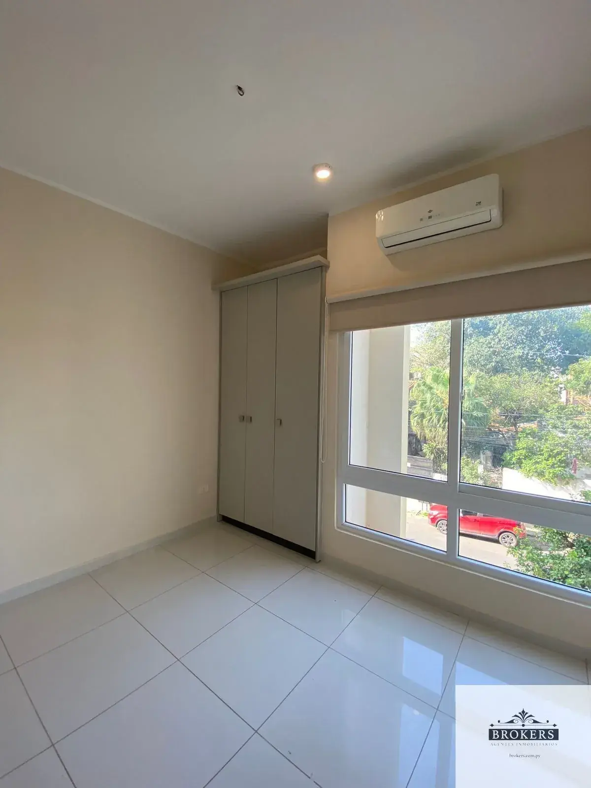 3-Bedroom Apartment for Sale in Jara, Asunción - Image 20