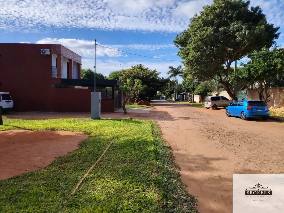 360m² Lot for Sale in Mitai, San Lorenzo