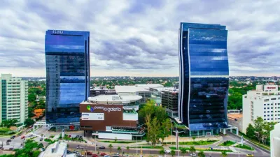 Paseo La Galeria